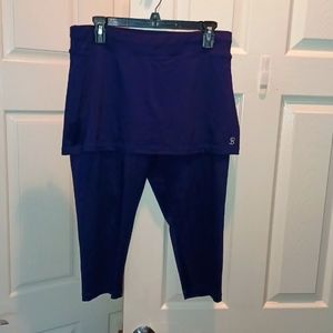 Sofibella XL Dark Blue Capri Skort Leggings